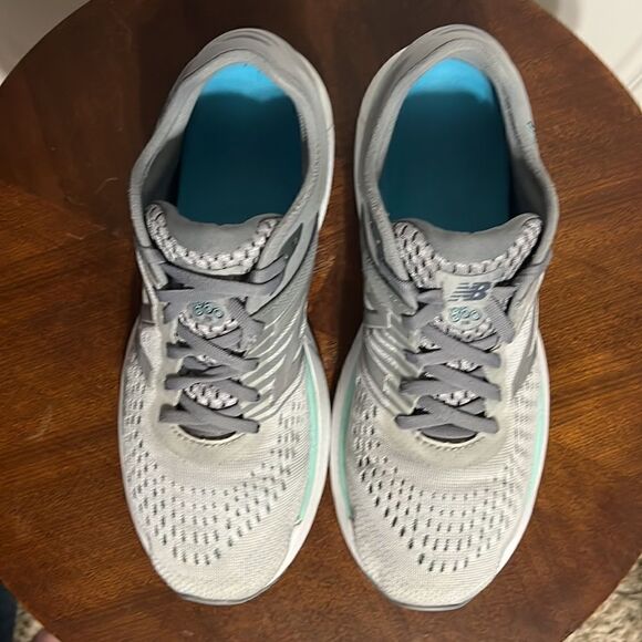 🔥🔥 NEW BALANCE 860 V10 Running Shoes - Silver/Mint - Women Sz 9.5 - EXCELLENT - Picture 5 of 12